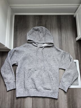 NWOT FIGS Womens "Off-Shift Hoodie" Sweatshirt - Heather Gray